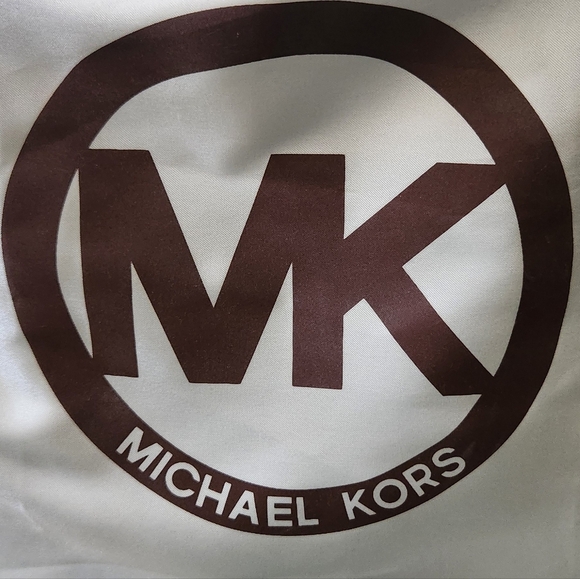 Michael Kors Crossbody Handbag - Picture 9 of 11